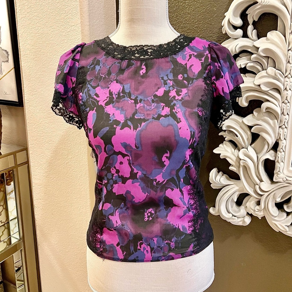Women’s BEBE Top